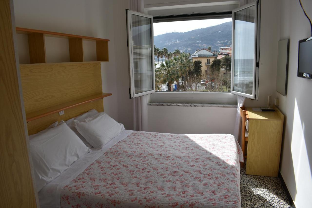 Hotel Garden Marina dʼMarina dʼAndora Zewnętrze zdjęcie