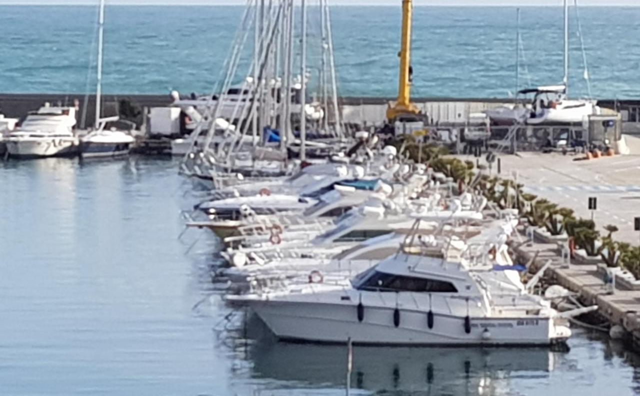 Hotel Garden Marina dʼMarina dʼAndora Zewnętrze zdjęcie